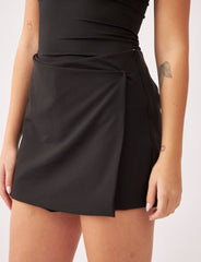 SKORT MILAN SASTRERO