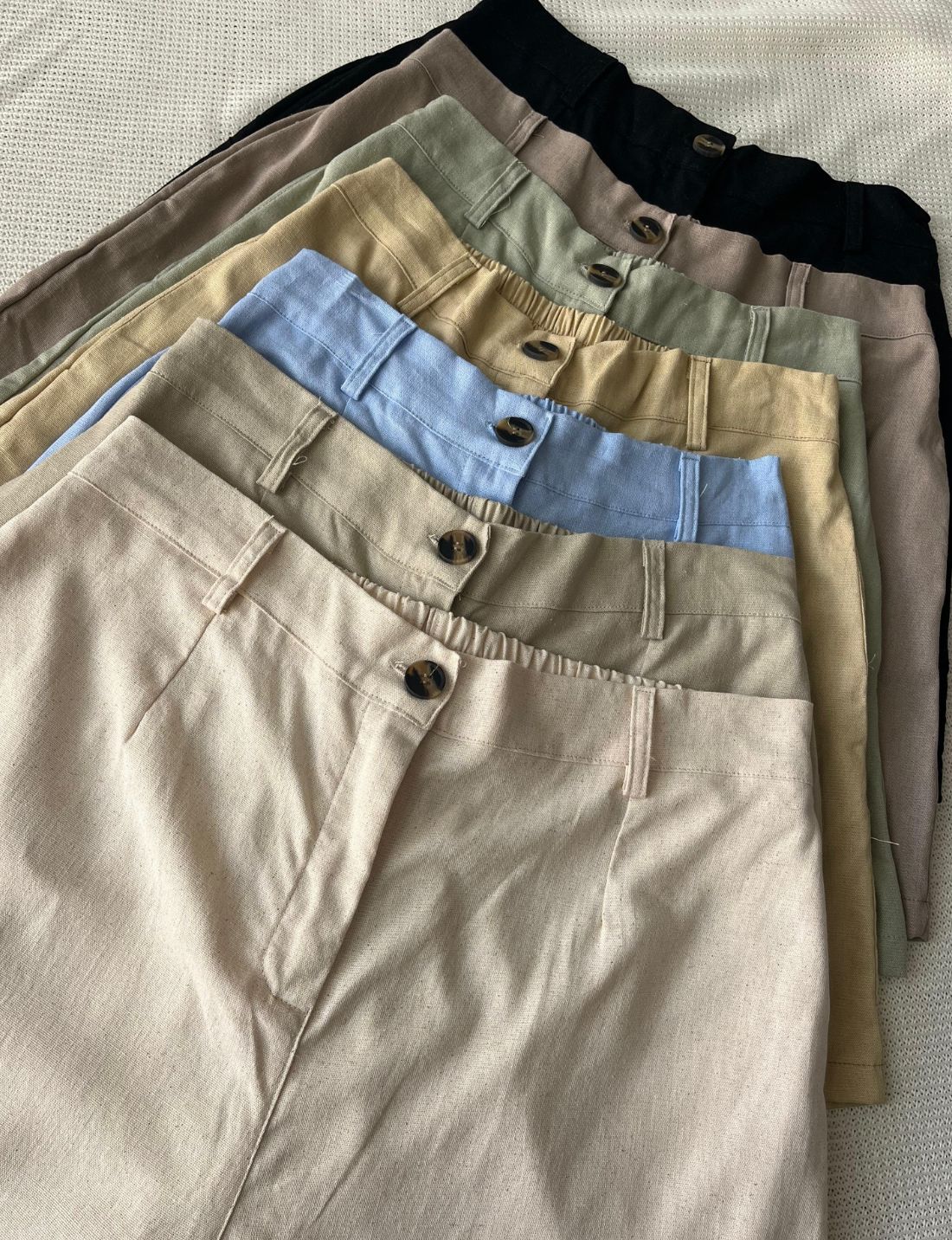 SHORT LISA LINO
