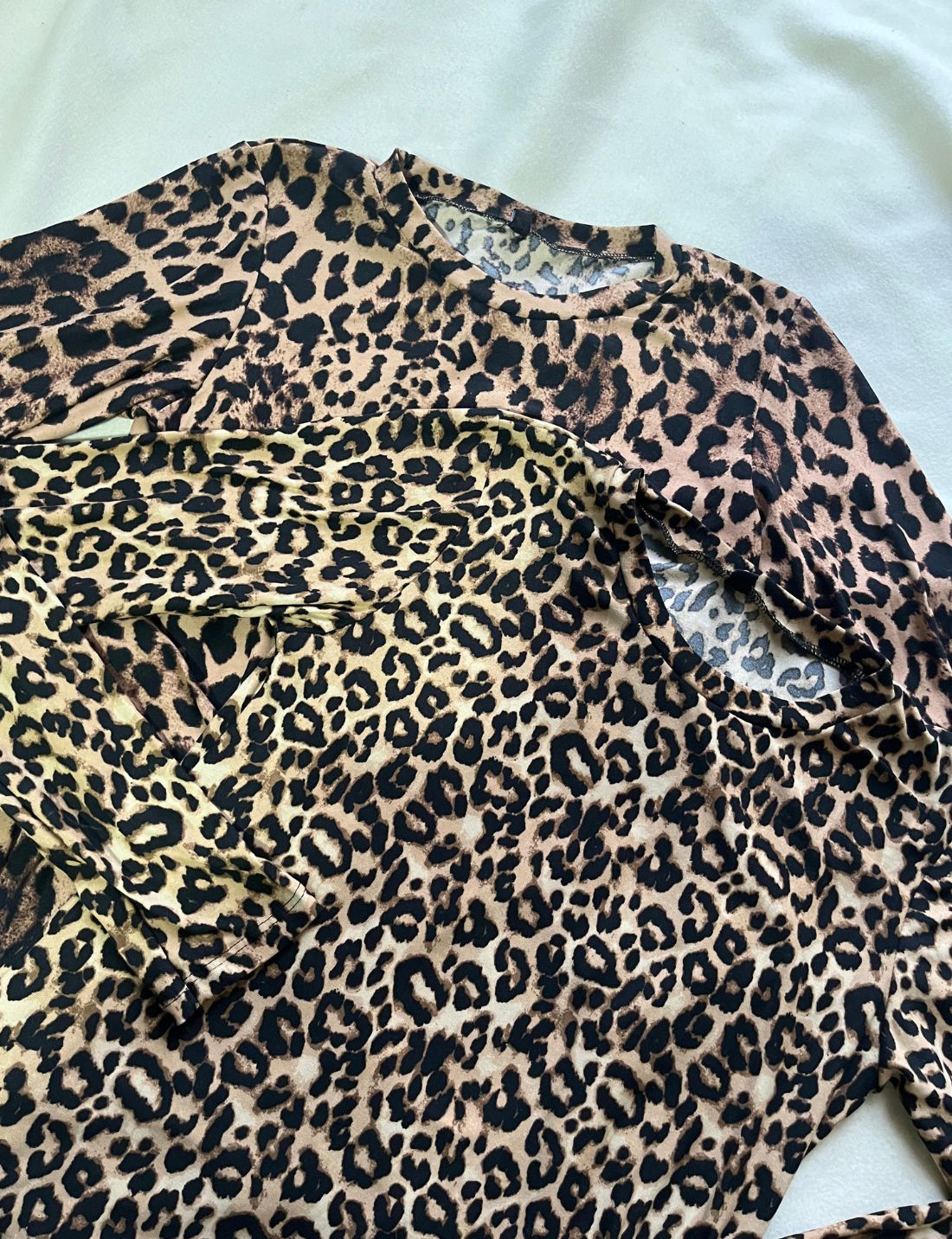 REMERA LEOPARD (FRESIA)