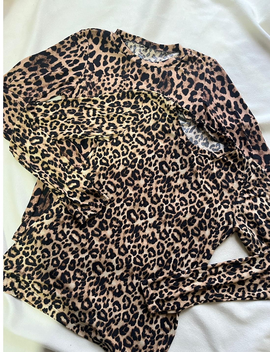 REMERA LEOPARD (FRESIA)