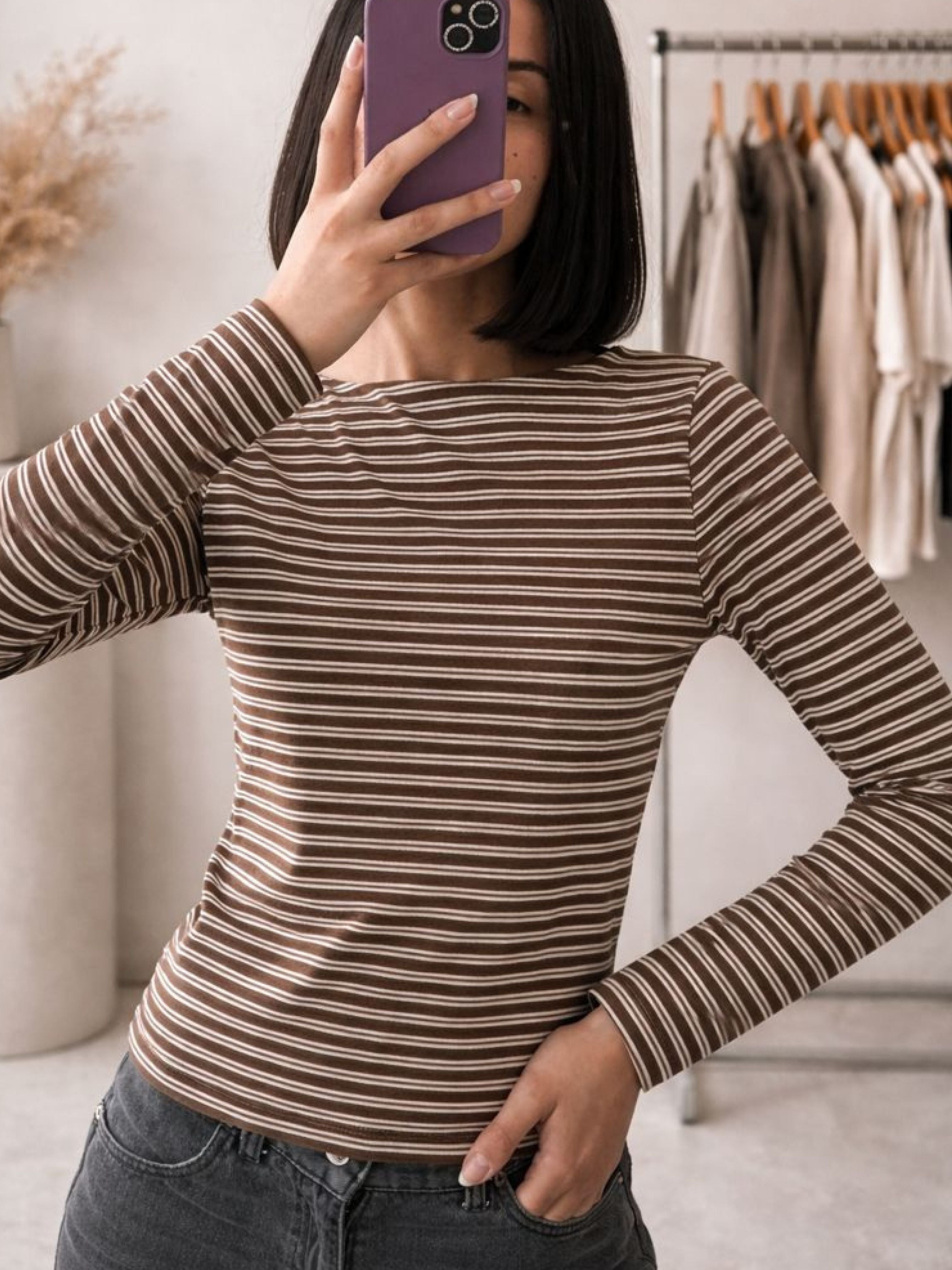 REMERA GRETA