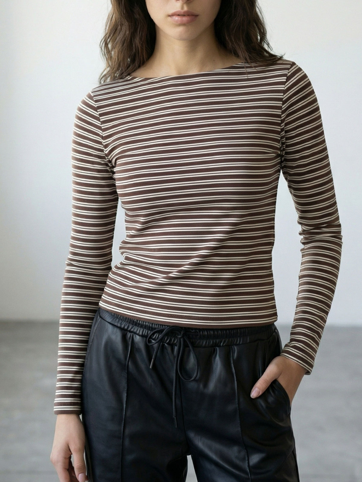 REMERA GRETA